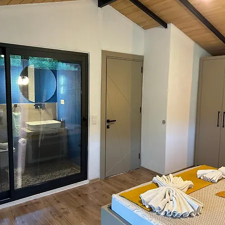 Holiday home Mirena 2